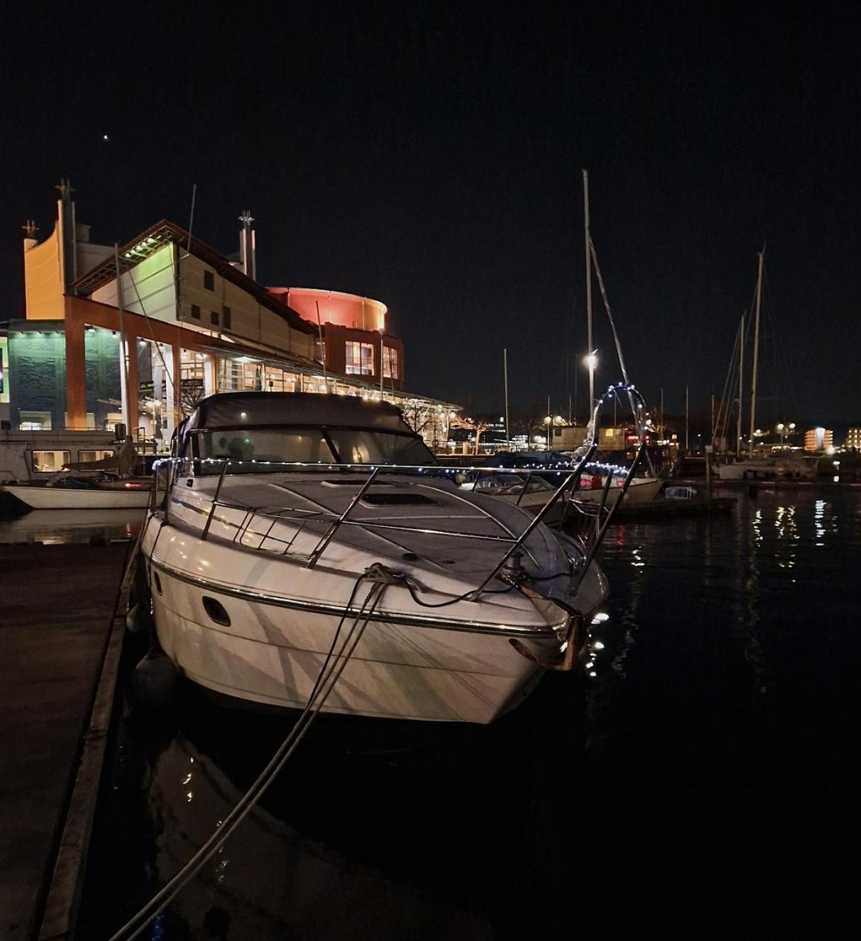 Prinsessan I Lilla Bommen Gothenburg Bagian luar foto